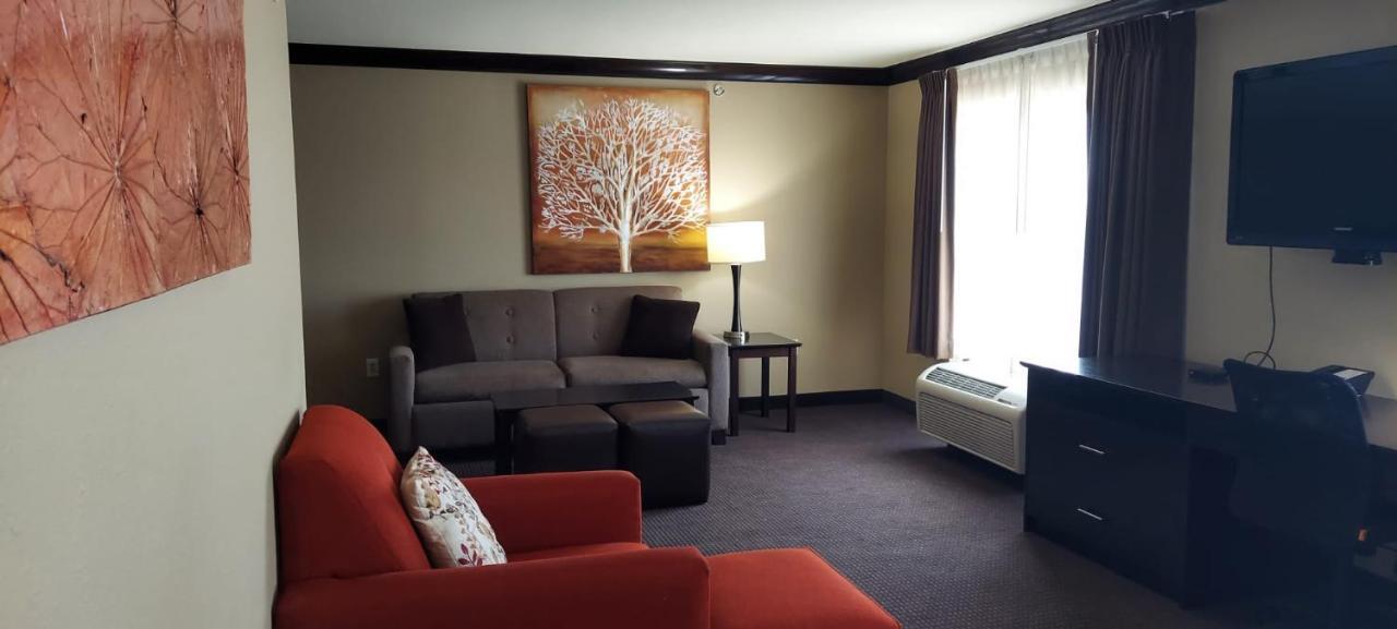 Parkwood Inn & Suites Manhattan Bagian luar foto